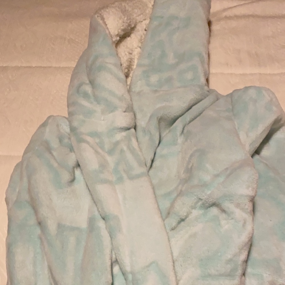 Pink robe blue